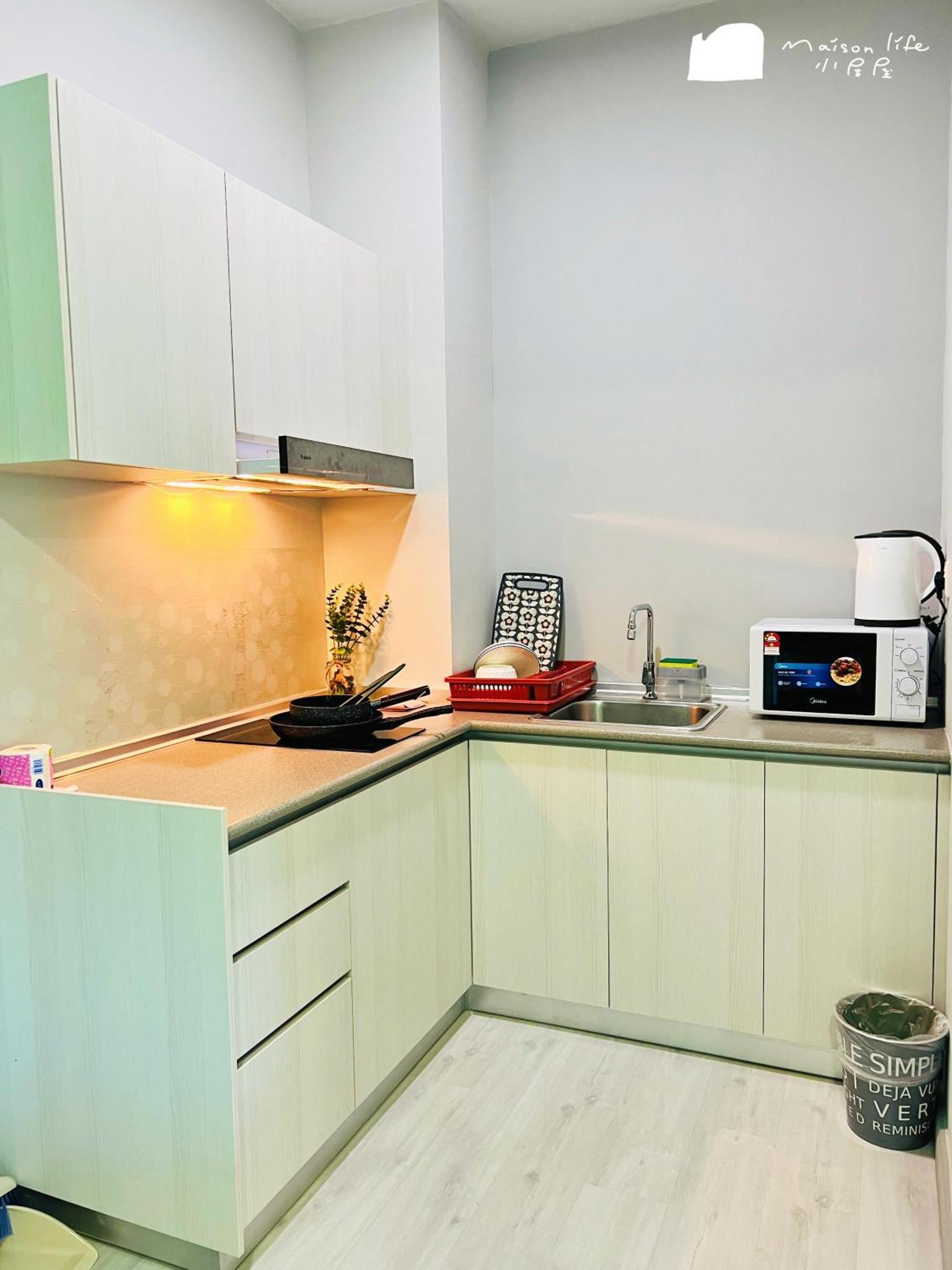 Maison Life 小居屋 Jesselton Quay Citypads Kota Kinabalu Exterior photo