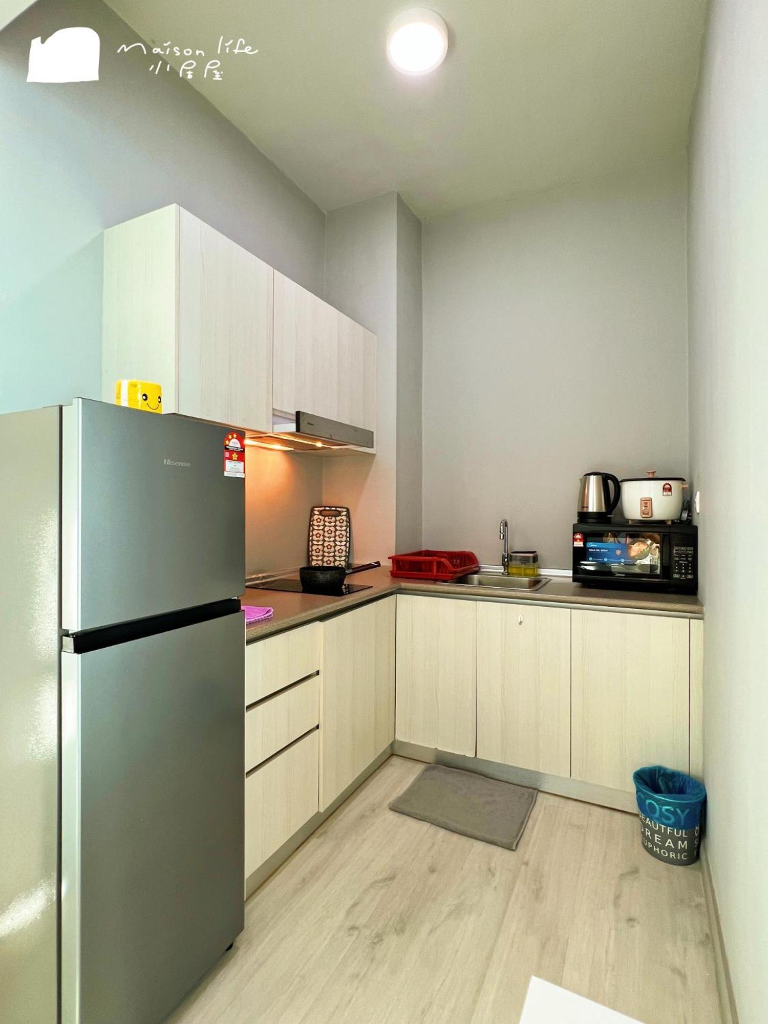Maison Life 小居屋 Jesselton Quay Citypads Kota Kinabalu Exterior photo
